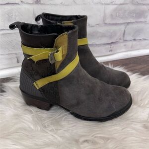 Keen Morrison Mid Boot Comfort Gray Leather Booties Women’s 7 Sleek‎ Durable